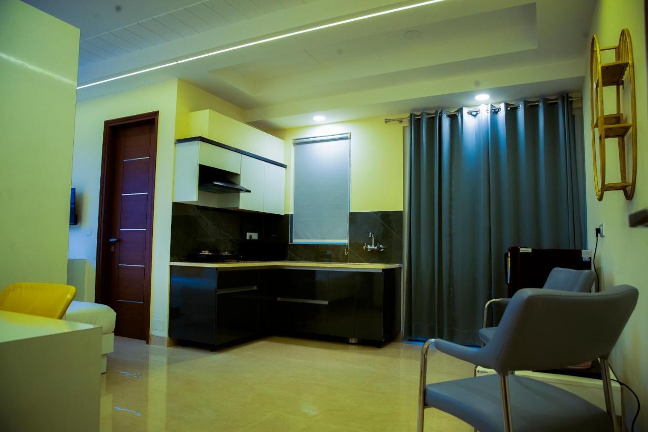 Lime Tree Luxury Studio - Service Apartment Near Artemis Hospital ,Gurgáon Exteriér fotografie